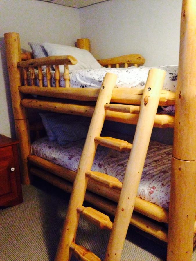 316 Patricia Street Accommodation جاسبر الغرفة الصورة